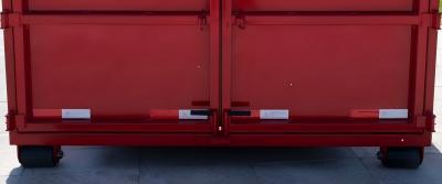 Rubber handles offer a non-slip, comfortable grip that reduces hand fatigue, even in wet or oily conditions
